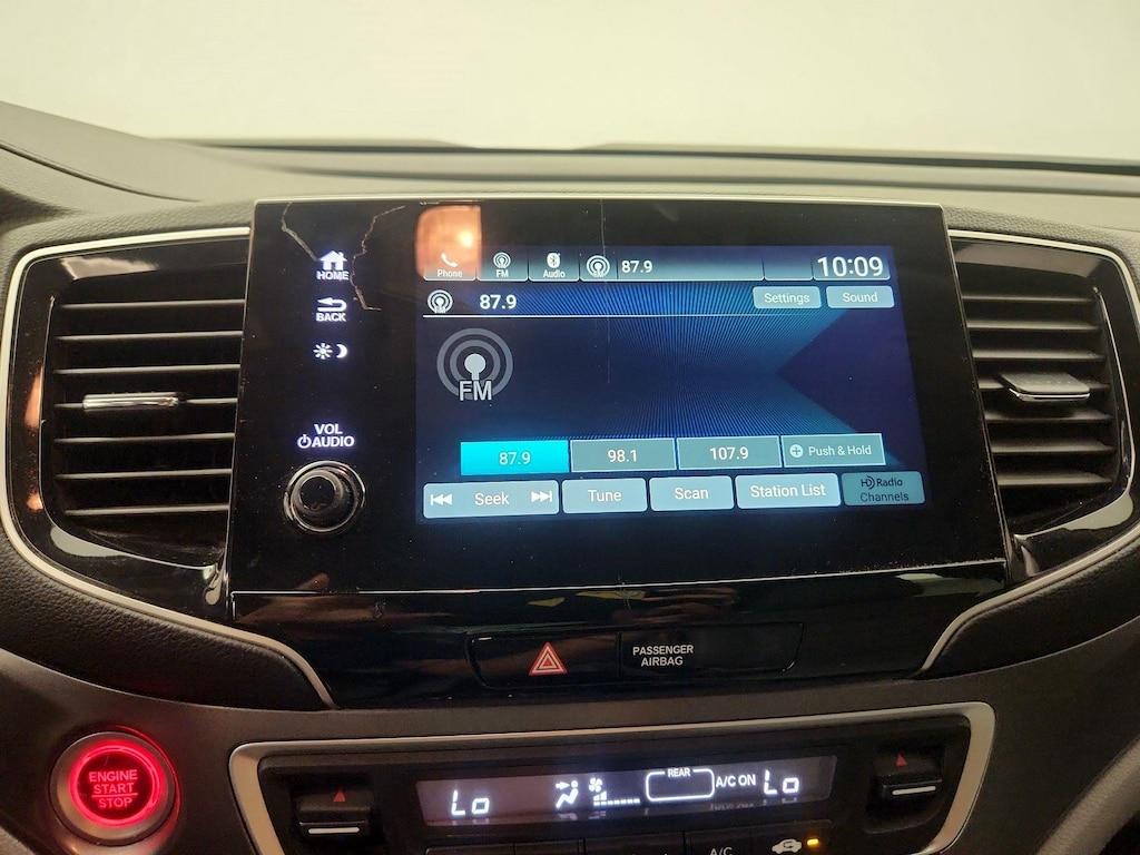 used 2022 Honda Pilot car, priced at $33,998
