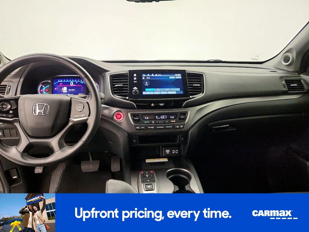 used 2022 Honda Pilot car, priced at $29,998