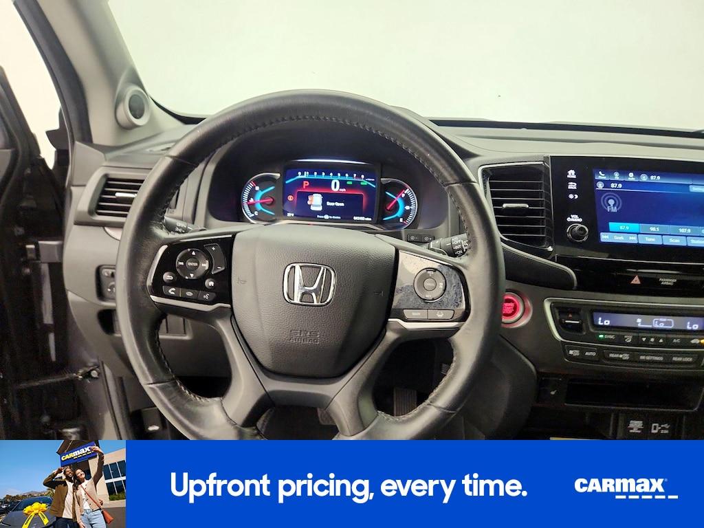 used 2022 Honda Pilot car, priced at $29,998