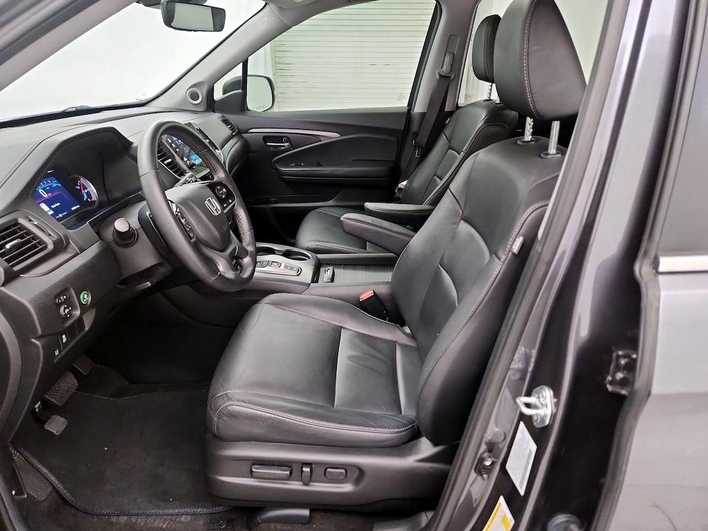 used 2022 Honda Pilot car, priced at $29,998