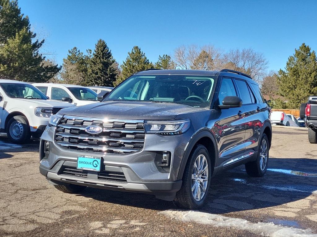 new 2025 Ford Explorer car, priced at $48,999