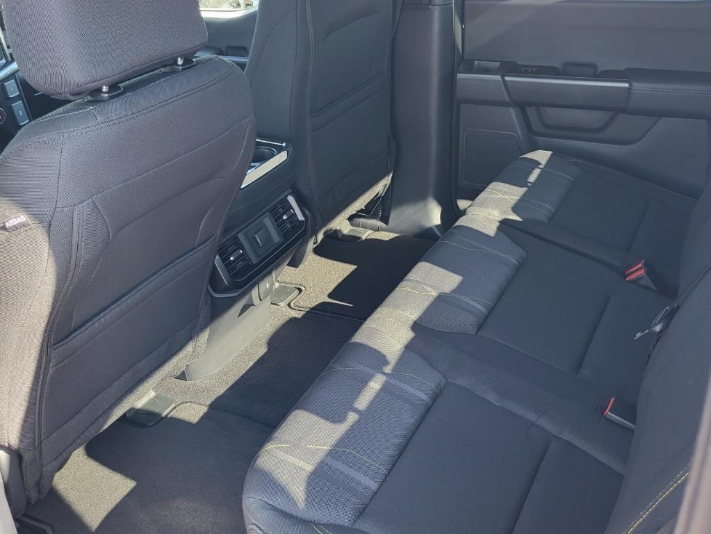 new 2024 Ford F-150 car, priced at $52,386