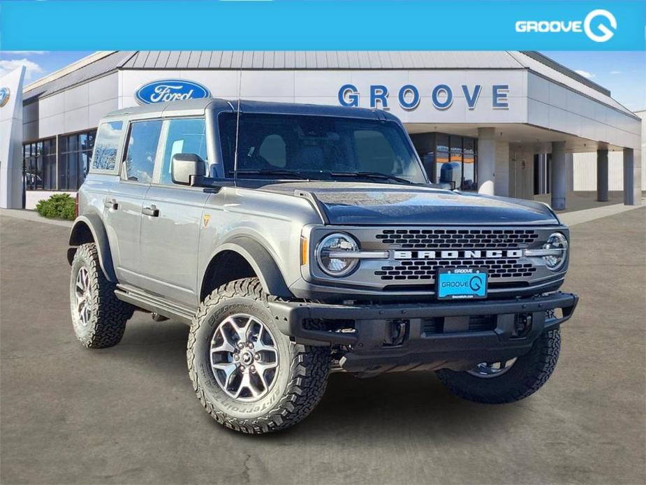 new 2024 Ford Bronco car, priced at $57,118