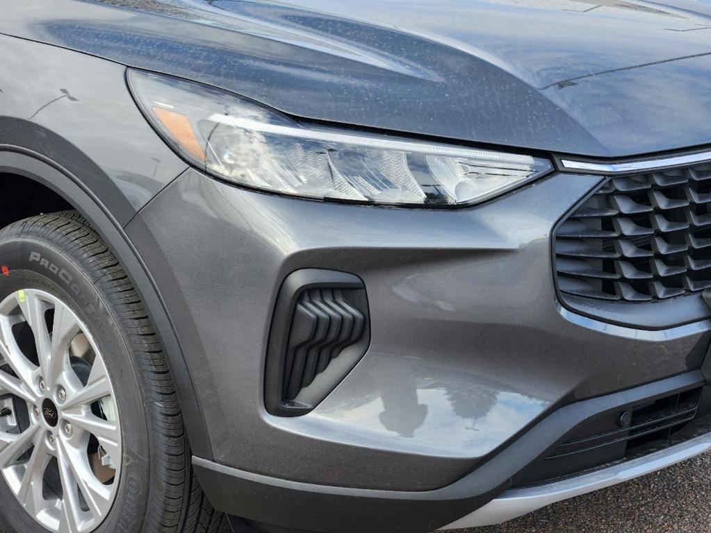 new 2025 Ford Escape car, priced at $34,074