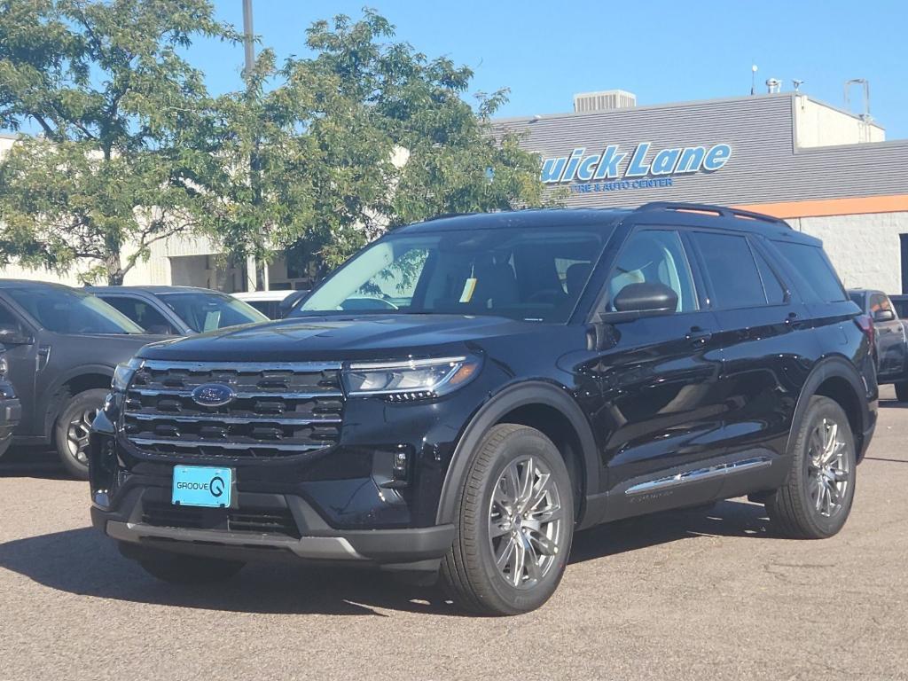 new 2025 Ford Explorer car, priced at $47,704