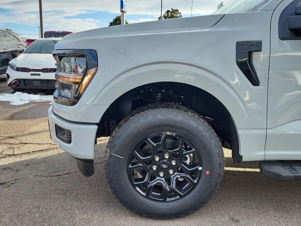 new 2024 Ford F-150 car, priced at $50,292