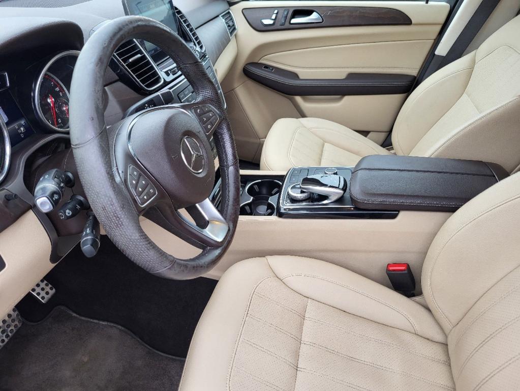 used 2019 Mercedes-Benz GLE 400 car, priced at $16,096