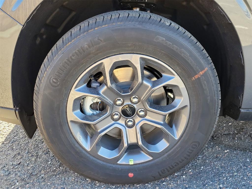 new 2025 Ford Maverick car, priced at $32,264