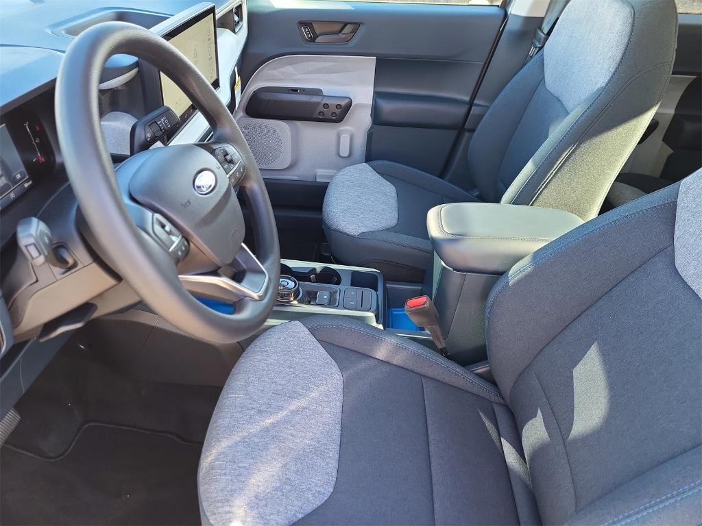 new 2025 Ford Maverick car, priced at $32,264