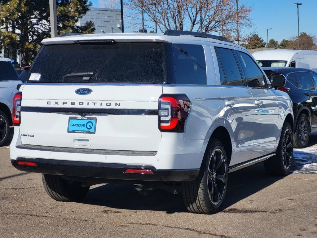 new 2024 Ford Expedition car, priced at $65,121