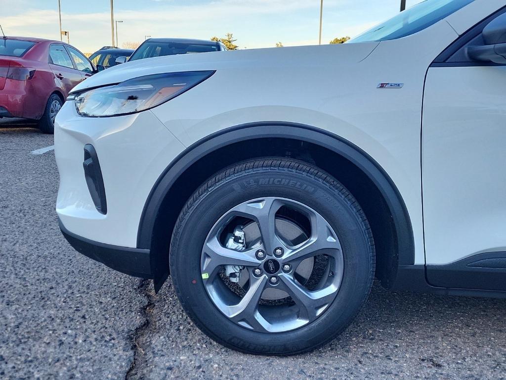 new 2025 Ford Escape car, priced at $35,444