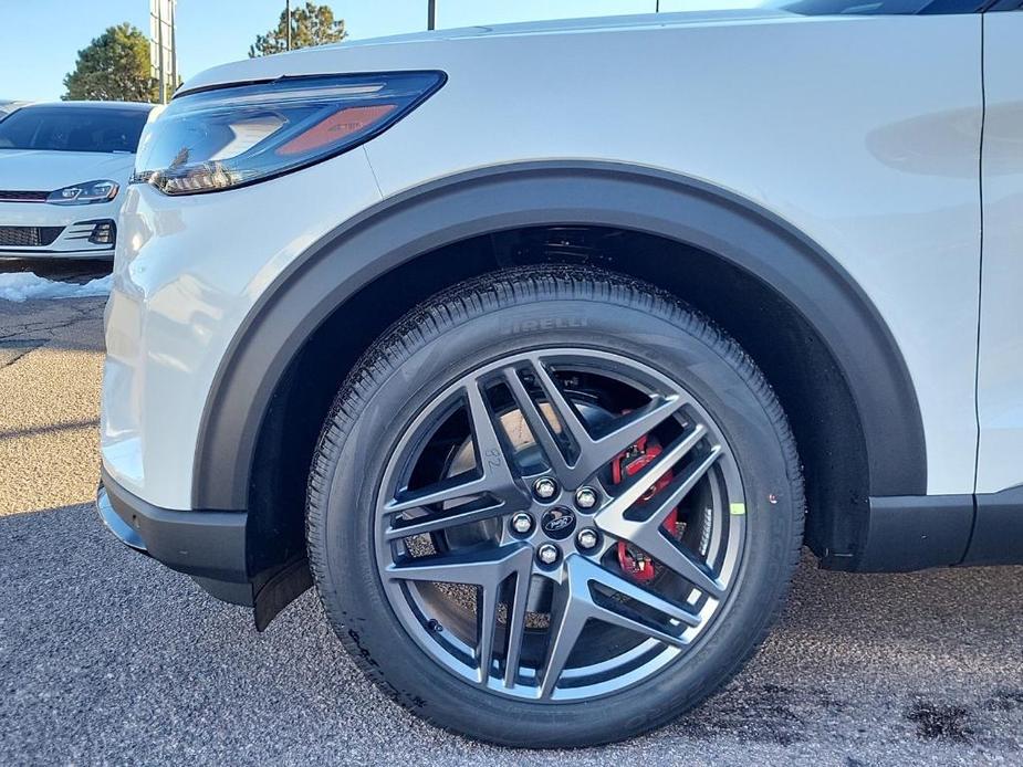 new 2025 Ford Explorer car, priced at $61,189