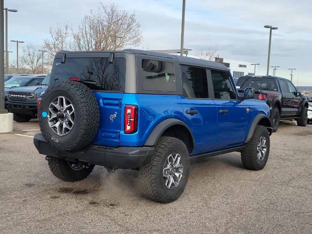 new 2024 Ford Bronco car, priced at $50,687