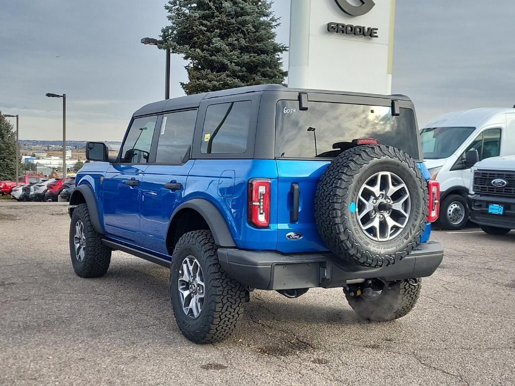 new 2024 Ford Bronco car, priced at $50,687