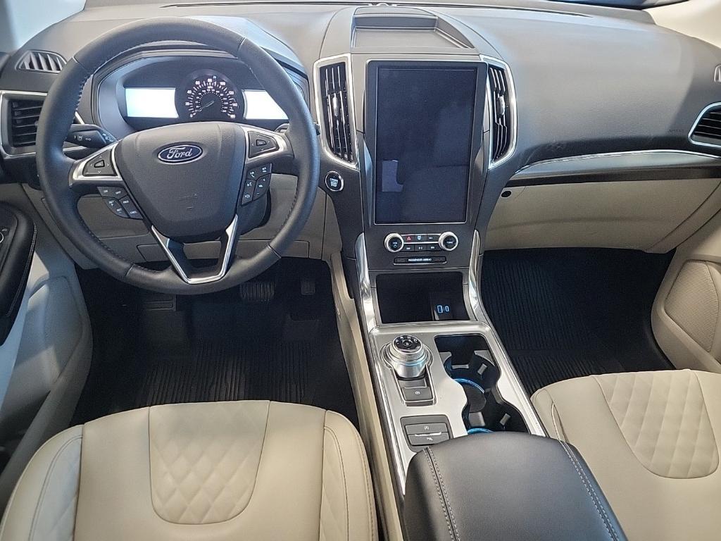 new 2024 Ford Edge car, priced at $38,734