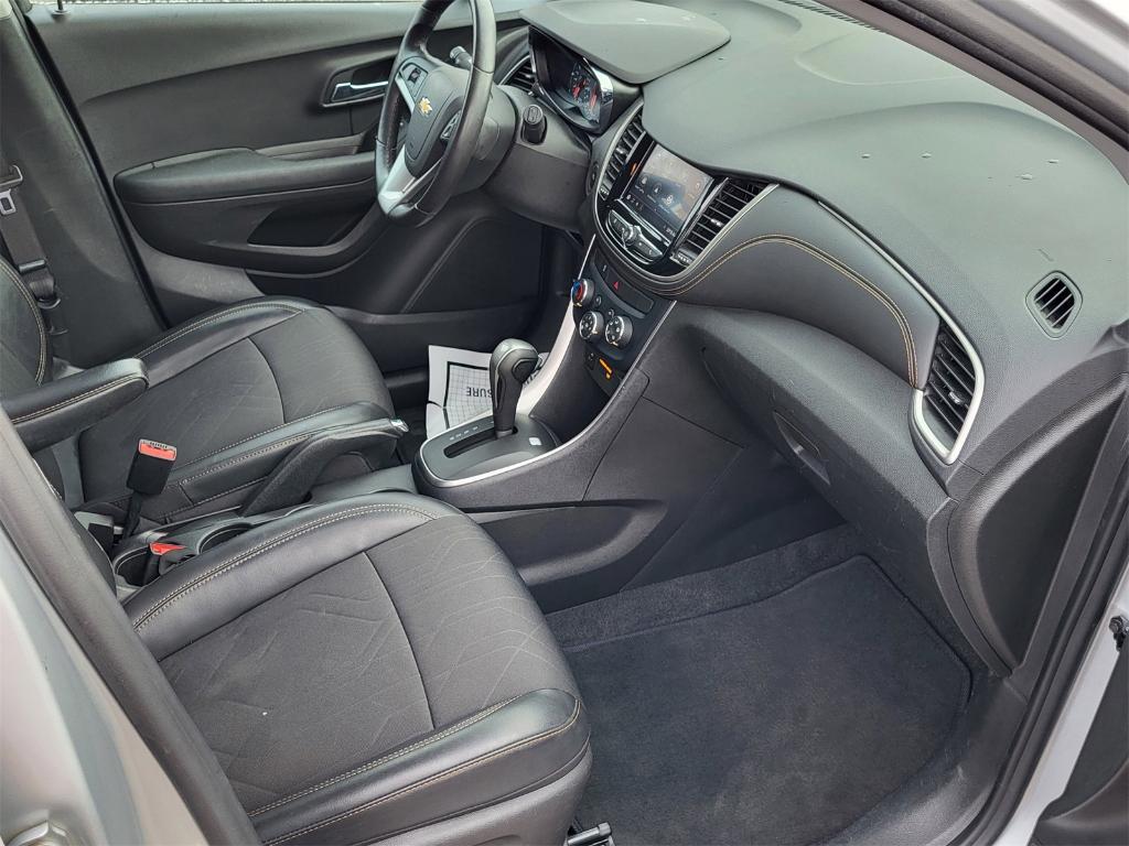 used 2020 Chevrolet Trax car, priced at $15,183