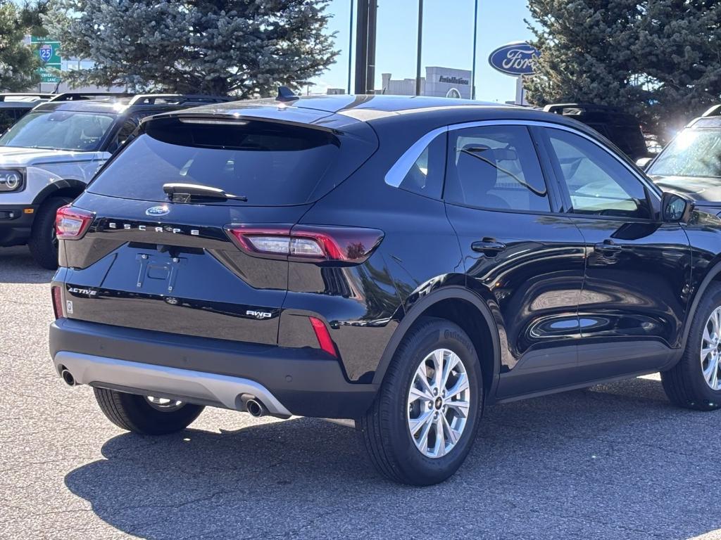 new 2024 Ford Escape car, priced at $37,064