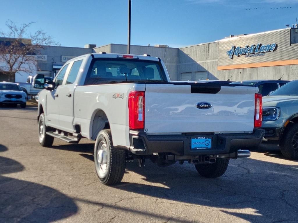 new 2024 Ford F-350 car, priced at $64,290