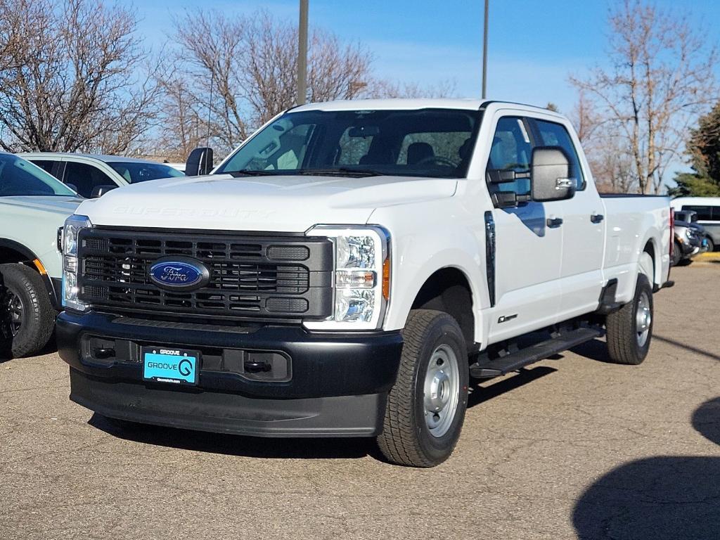 new 2024 Ford F-350 car, priced at $64,290