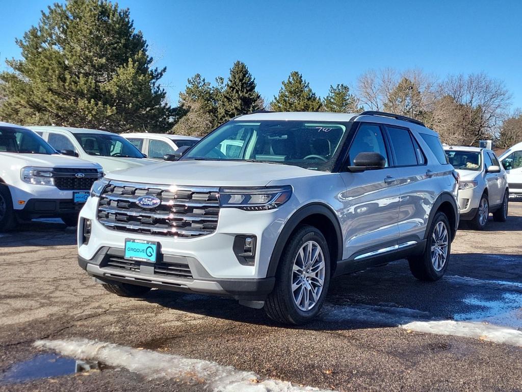 new 2025 Ford Explorer car, priced at $48,999