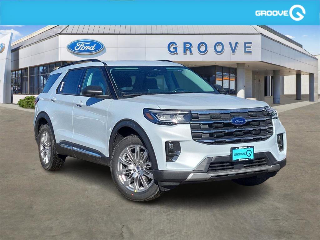 new 2025 Ford Explorer car, priced at $48,999