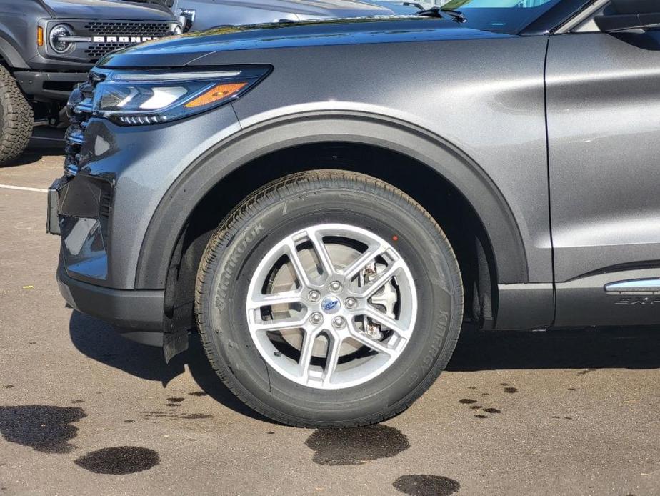 new 2025 Ford Explorer car, priced at $43,149