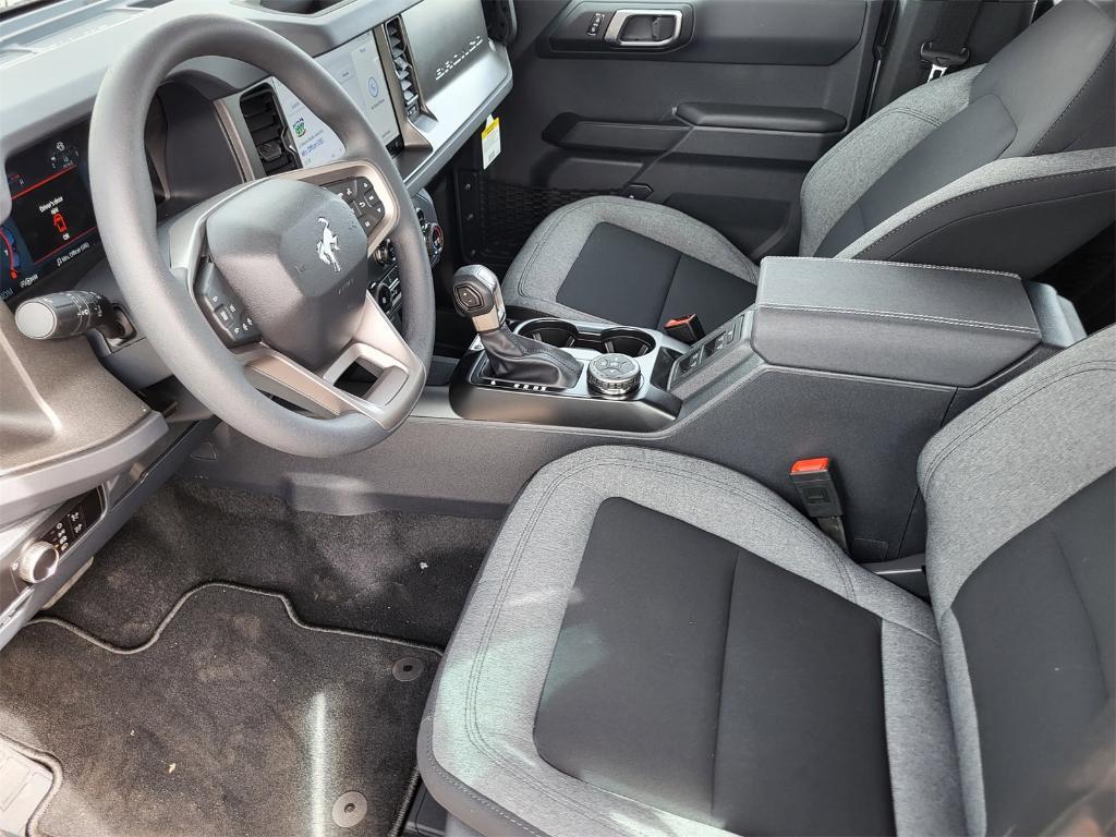 new 2025 Ford Bronco car, priced at $44,174