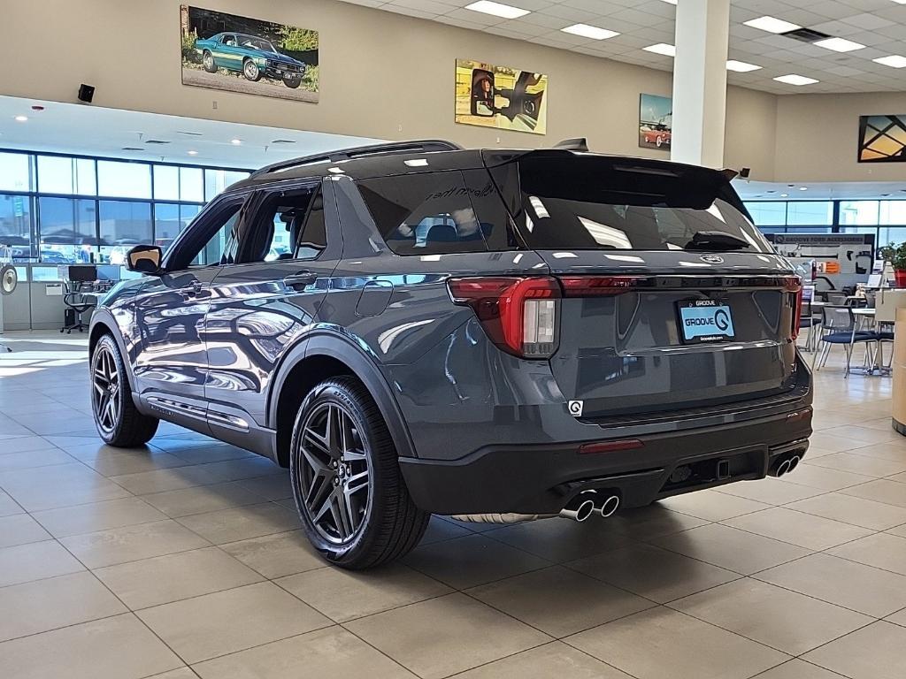 new 2025 Ford Explorer car, priced at $65,484