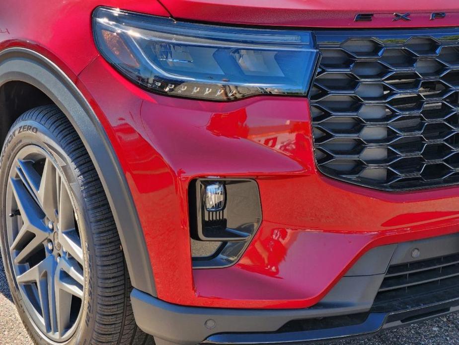 new 2025 Ford Explorer car, priced at $60,889