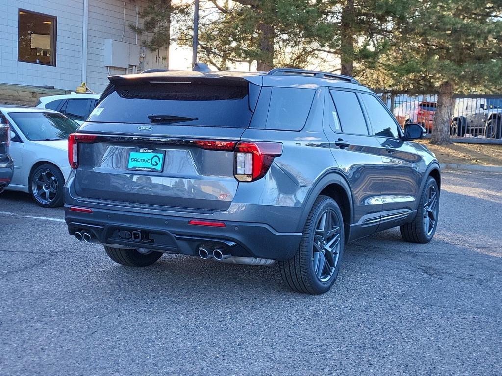 new 2025 Ford Explorer car, priced at $57,044