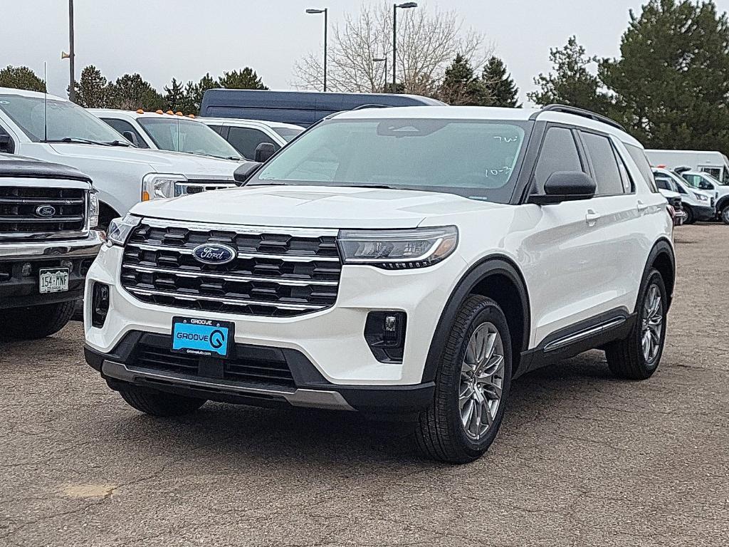 new 2025 Ford Explorer car, priced at $49,894