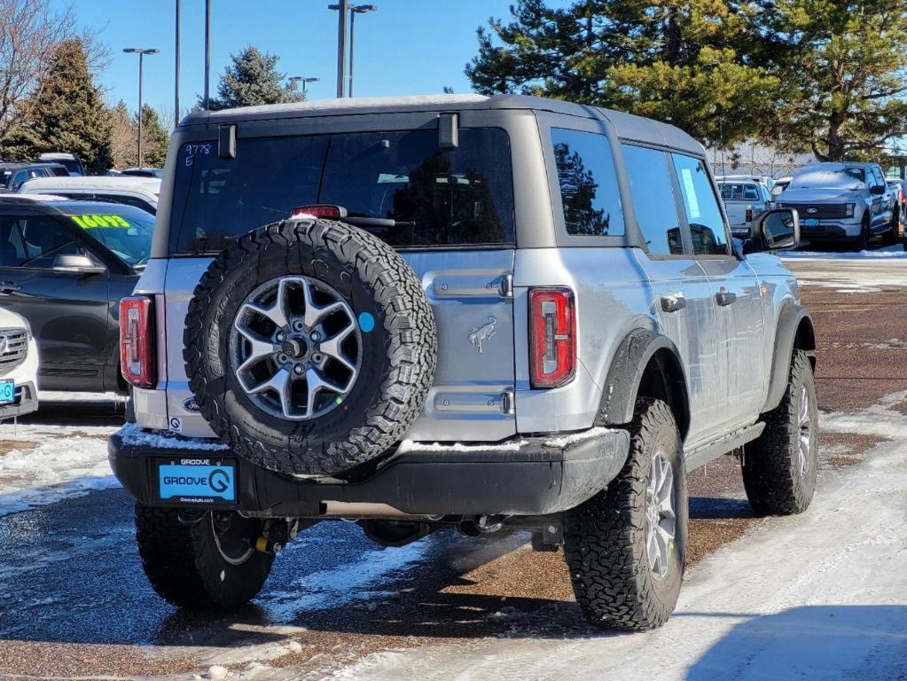 new 2024 Ford Bronco car, priced at $51,616