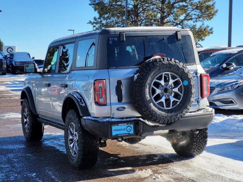 new 2024 Ford Bronco car, priced at $51,616