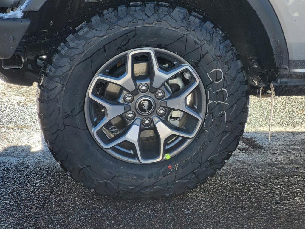 new 2024 Ford Bronco car, priced at $51,616