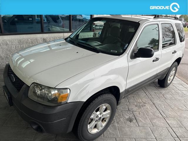 used 2006 Ford Escape car, priced at $6,290