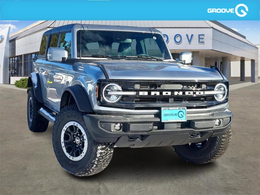 new 2024 Ford Bronco car, priced at $53,776