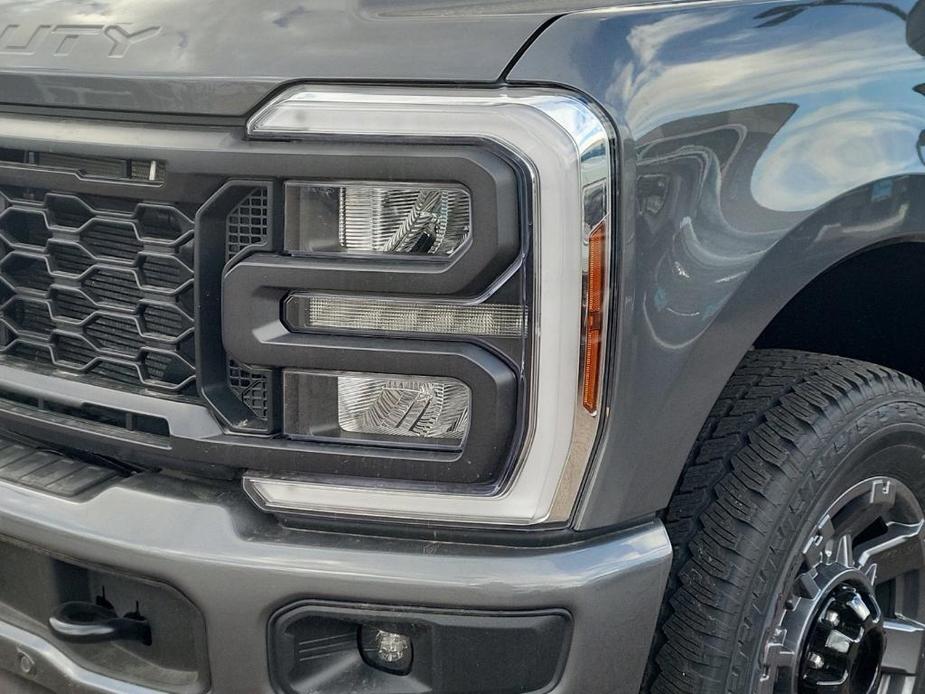 new 2024 Ford F-350 car, priced at $89,564