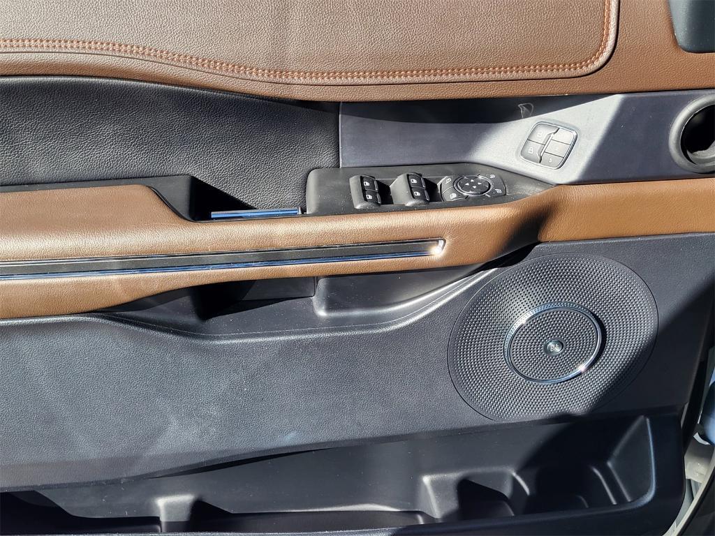 used 2020 Ford Expedition car, priced at $43,327