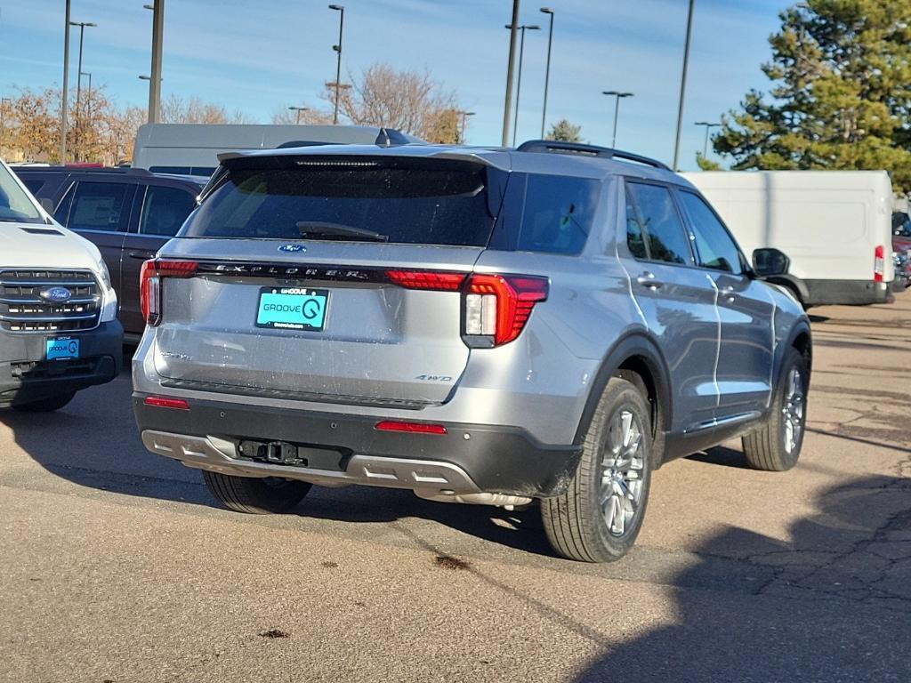 new 2025 Ford Explorer car, priced at $49,559