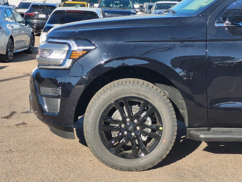 new 2024 Ford Expedition car, priced at $60,590