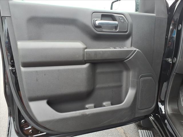 used 2025 Chevrolet Silverado 1500 car, priced at $37,995