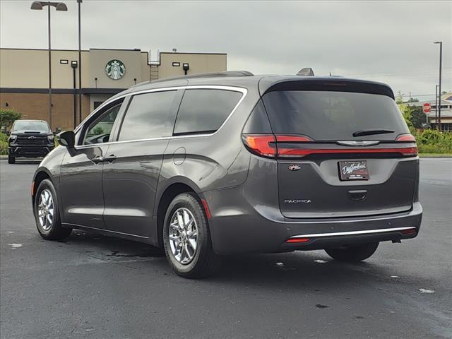 used 2022 Chrysler Pacifica car