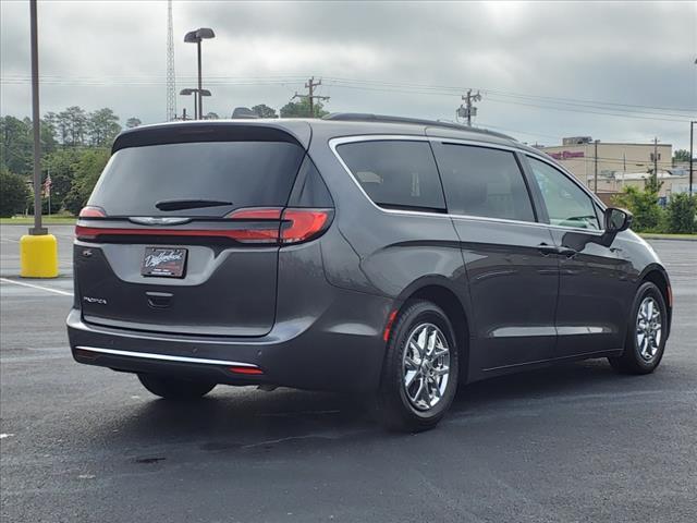 used 2022 Chrysler Pacifica car