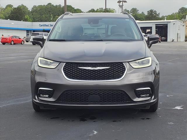 used 2022 Chrysler Pacifica car