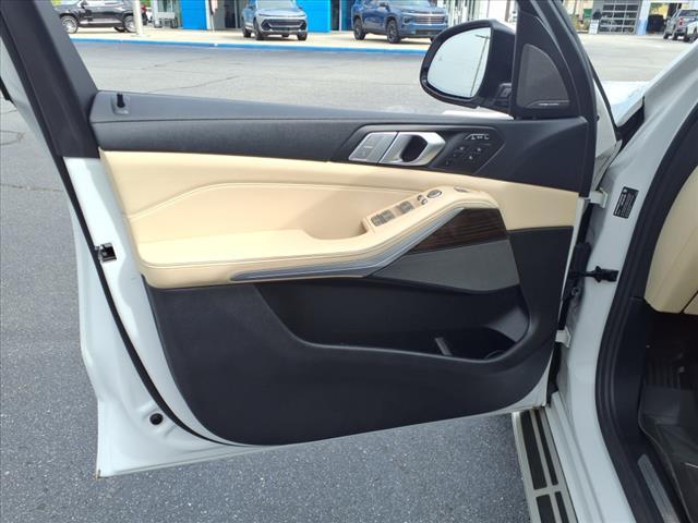 used 2021 BMW X7 car, priced at $40,997
