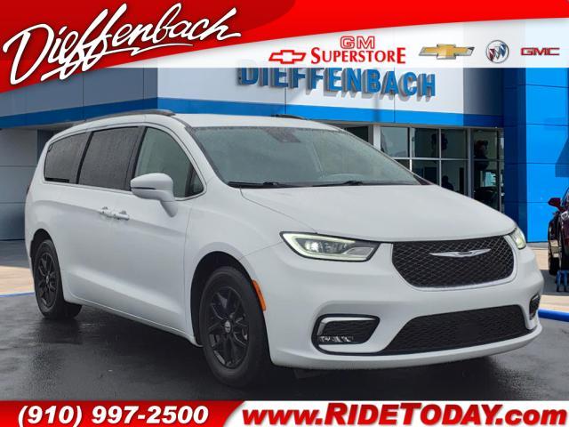 used 2022 Chrysler Pacifica car, priced at $26,900