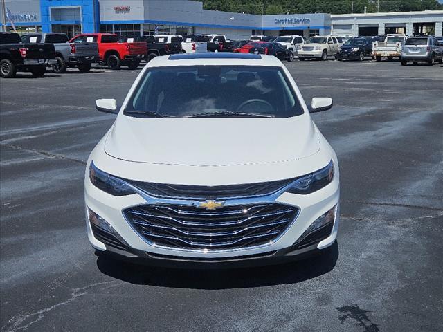 new 2024 Chevrolet Malibu car, priced at $27,587