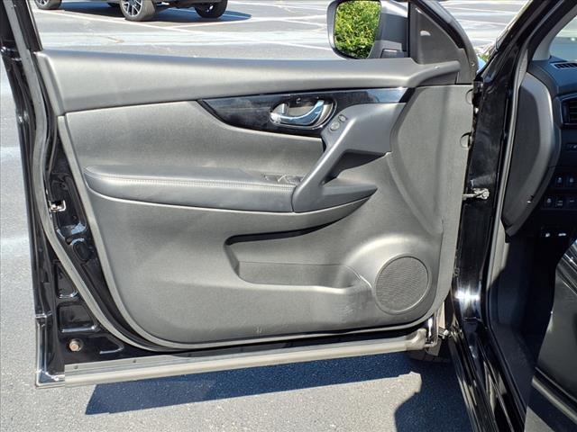 used 2021 Nissan Rogue Sport car, priced at $23,995