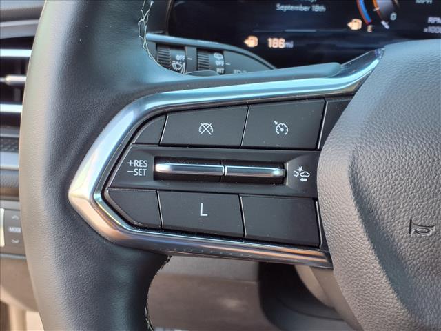 used 2025 Chevrolet Traverse car, priced at $39,462
