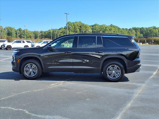 used 2025 Chevrolet Traverse car, priced at $39,462